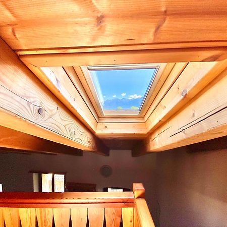 Attico Panoramico Con Soppalco Apartamento Gignod Exterior foto